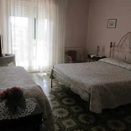 Conchiglia Verde 3* Sirolo